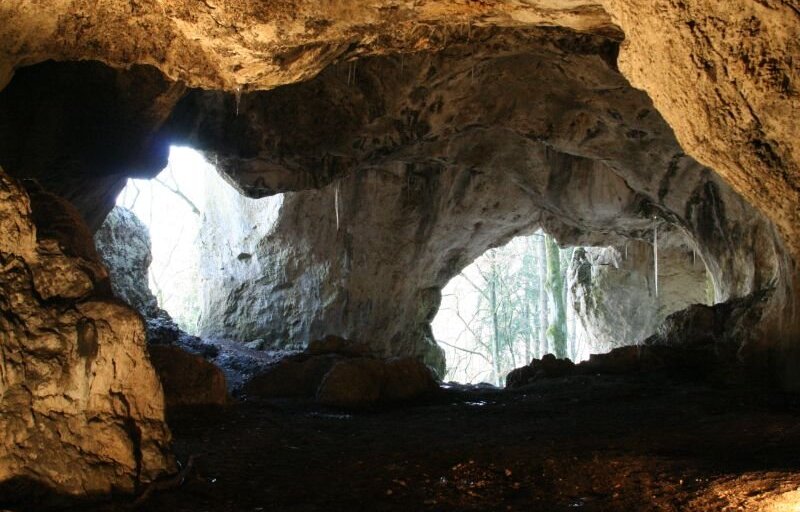 Klausenhöhlen in Essing